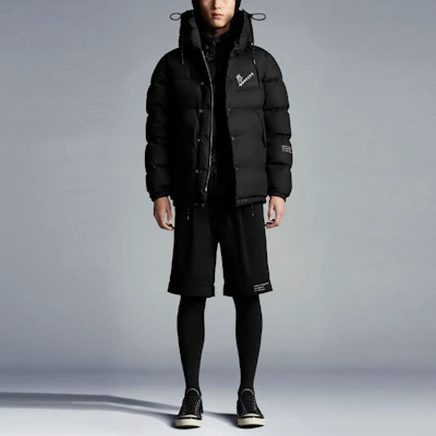 MONCLER GENIUS x Fragment 秋冬21款 Alken 黑色标志连帽羽绒服 男女同款. G209U1A00018595G5 Lookbook MONCLER GENIUS x Fragment 秋冬21款 Alken 黑色标志连帽羽绒服 男女同款. G209U1A00018595G5