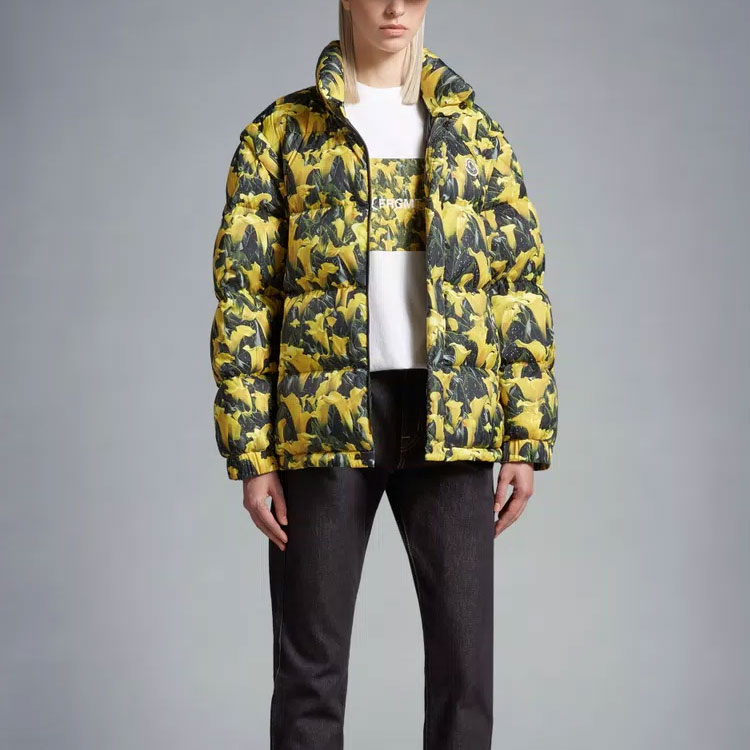 Lookbook 盟可睐天才系列 x 藤原浩碎片联名花卉羽绒夹克 男女通用款 I209U1A00018M3246F81