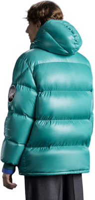 MONCLER GENIUS x FRGMT Anthemy聯名羽絨外套 天藍冬季款 F209U1B502106895085B Shop MONCLER GENIUS x FRGMT Anthemy聯名羽絨外套 天藍冬季款 F209U1B502106895085B