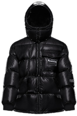 MONCLER GENIUS x FRGMT Hiroshi Fujiwara Chaqueta Negra Impermeable con Capucha 09U1B5021068950999 Order MONCLER GENIUS x FRGMT Hiroshi Fujiwara Chaqueta Negra Impermeable con Capucha 09U1B5021068950999