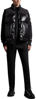 MONCLER GENIUS x FRGMT Hiroshi Fujiwara Dot Pattern Down Vest Black Unisex. H209U1A00006M2313999 Lookbook MONCLER GENIUS x FRGMT Hiroshi Fujiwara Dot Pattern Down Vest Black Unisex. H209U1A00006M2313999