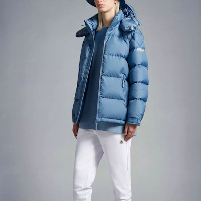 MONCLER GENIUS x FRGMT Hiroshi Fujiwara Logo Hooded Puffer Jacket Unisex Blue. I209U1A00001M323570H Details for MONCLER GENIUS x FRGMT Hiroshi Fujiwara Logo Hooded Puffer Jacket Unisex Blue. I209U1A00001M323570H