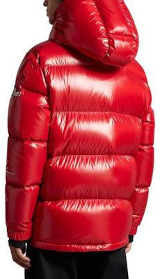 MONCLER GENIUS x 藤原浩 FRGMT FW22 櫻桃紅羽絨外套 男女款 H209U1A00010M214945R Details for MONCLER GENIUS x 藤原浩 FRGMT FW22 櫻桃紅羽絨外套 男女款 H209U1A00010M214945R