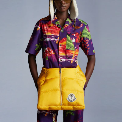 MONCLER GENIUS x PALM ANGELS FW21 巴登紫色夏威夷印花男女襯衫 G209L2F00002M1395650 Purchase MONCLER GENIUS x PALM ANGELS FW21 巴登紫色夏威夷印花男女襯衫 G209L2F00002M1395650