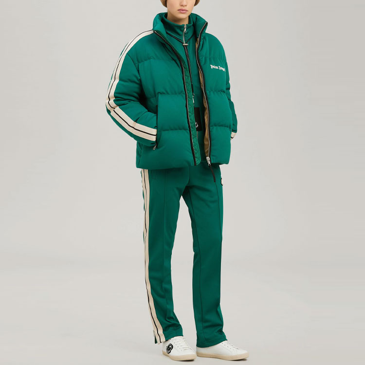 Shop MONCLER GENIUS x PALM ANGELS FW21 綠色Logo羽絨外套 男女冬裝款式 G209L1A00019M1356865