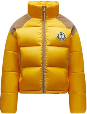 MONCLER GENIUS x PALM ANGELS FW21 Jaket Musim Dingin Logo Ski Kuning. G209L1A00015M1352105 Buy MONCLER GENIUS x PALM ANGELS FW21 Jaket Musim Dingin Logo Ski Kuning. G209L1A00015M1352105
