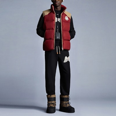 MONCLER GENIUS x PALM ANGELS FW21 Wing Fleece Knit Track Pants Unisex. G209L8H00003809F4999 Shop MONCLER GENIUS x PALM ANGELS FW21 Wing Fleece Knit Track Pants Unisex. G209L8H00003809F4999