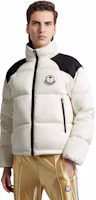 Lookbook MONCLER GENIUS x PALM ANGELS FW22 Nevin Beige Colorblock Logo Hooded Down Jacket. H209L1A00002M2341034
