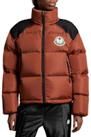 Lookbook MONCLER GENIUS x PALM ANGELS FW22 Nevin Quilted Down Jacket Brown Unisex. H209L1A00002M2341370