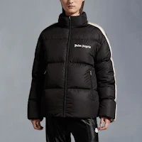 Shop MONCLER GENIUS x Palm Angels FW22 Rodman條紋羽絨外套黑色 男女適用 H209L1A00016M2563999