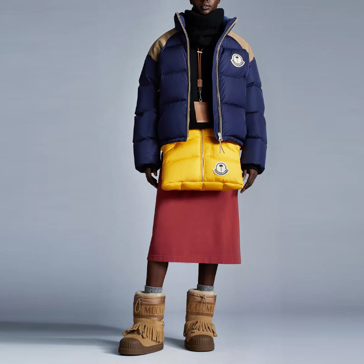 Shop Moncler Genius x Palm Angels Jaket Bulu Unisex Kerah Tinggi Logo. G209L1A00015M1352738