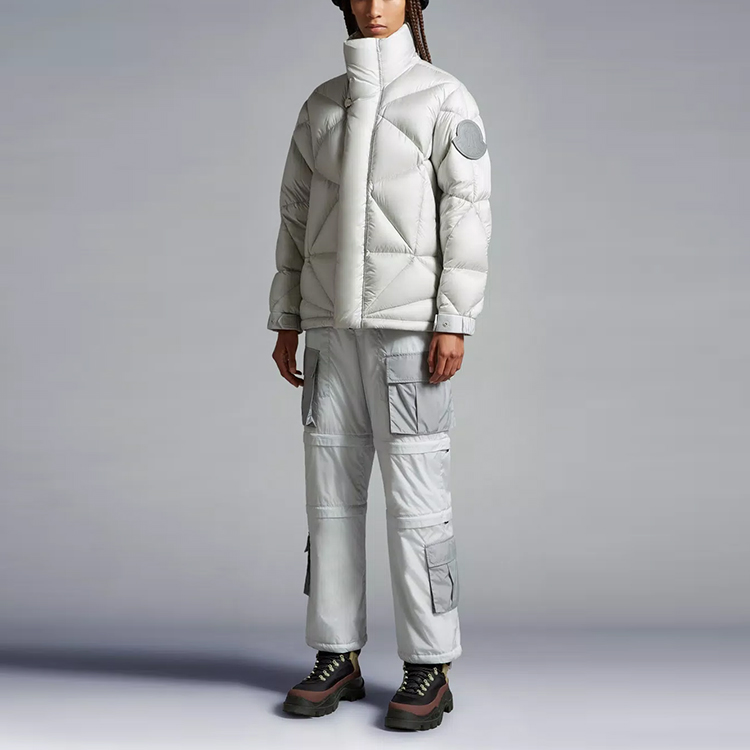 Details for MONCLER GENIUS x Pharrell 2023冬季滑雪季灰色男士羽绒尼龙夹克 I209R1A00004M359490B