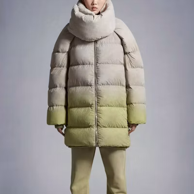 MONCLER GENIUS x RICK OWENS FW23 Gradient Detachable Long Down Coat Green Unisex I209N1C00002M373428D Lookbook MONCLER GENIUS x RICK OWENS FW23 Gradient Detachable Long Down Coat Green Unisex I209N1C00002M373428D