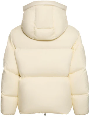 MONCLER GENIUS x Roc Nation SS24 ANTILA 白色尼龍羽絨外套 男女適用 I209W1A00001M338104B Lookbook MONCLER GENIUS x Roc Nation SS24 ANTILA 白色尼龍羽絨外套 男女適用 I209W1A00001M338104B