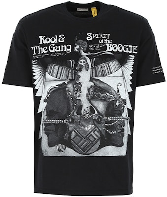 Moncler 字母印花圓領短袖T恤 黑色 8C705108392B999 Order Moncler 字母印花圓領短袖T恤 黑色 8C705108392B999