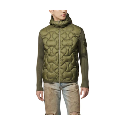 Moncler Green Hooded Puffer Jacket with Zip and Colorblock Design I20919B00025M1124835
