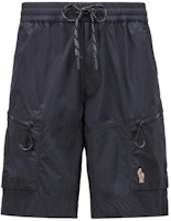 Moncler Grenoble Seluar Pendek Kasual Hitam Mid-Rise dengan Tali dan Poket J10972B0000353A59999 Buy Moncler Grenoble Seluar Pendek Kasual Hitam Mid-Rise dengan Tali dan Poket J10972B0000353A59999