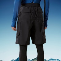 Moncler Grenoble Seluar Pendek Kasual Hitam Mid-Rise dengan Tali dan Poket J10972B0000353A59999 Shop Moncler Grenoble Seluar Pendek Kasual Hitam Mid-Rise dengan Tali dan Poket J10972B0000353A59999