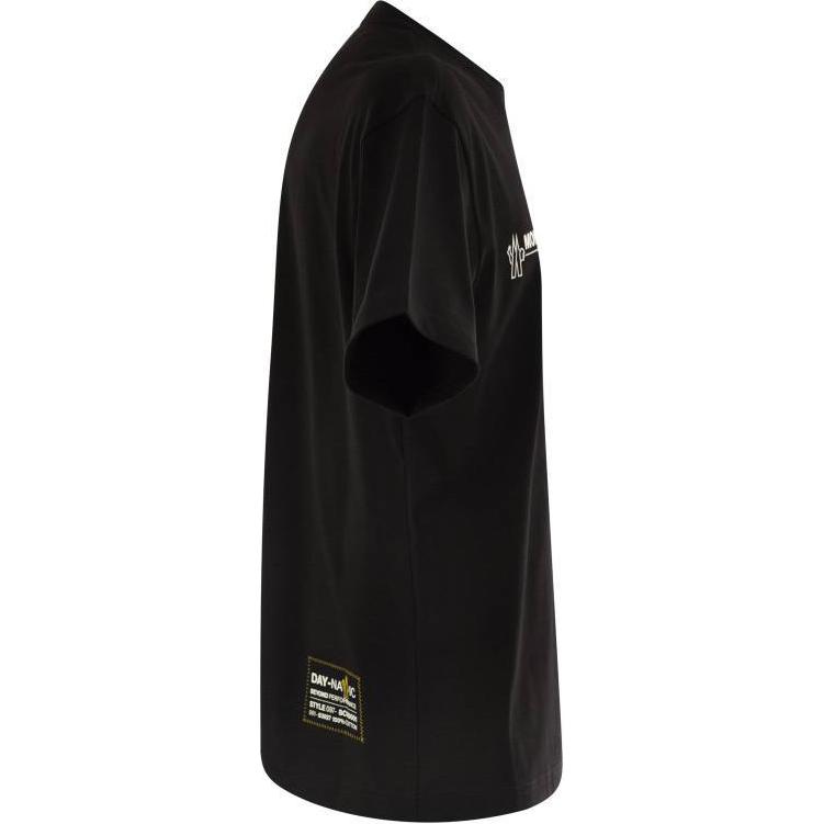 Shop 蒙克莱格勒诺黑色修身圆领徽标T恤. J20978C0000183927999