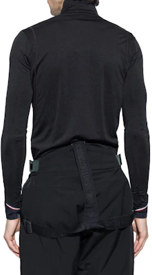 Suéter de Manga Larga Slim Fit Cuello Alto Negro Moncler Grenoble. I20978G00026899JO999 Sizing Suéter de Manga Larga Slim Fit Cuello Alto Negro Moncler Grenoble. I20978G00026899JO999