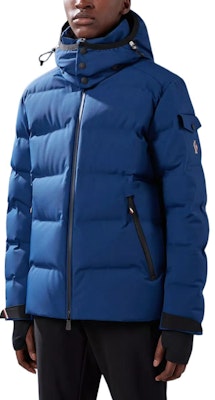 몽클레르 그레노블 블루 루즈핏 로고 후디 패딩 재킷. I20971A0004453066751 Shop 몽클레르 그레노블 블루 루즈핏 로고 후디 패딩 재킷. I20971A0004453066751