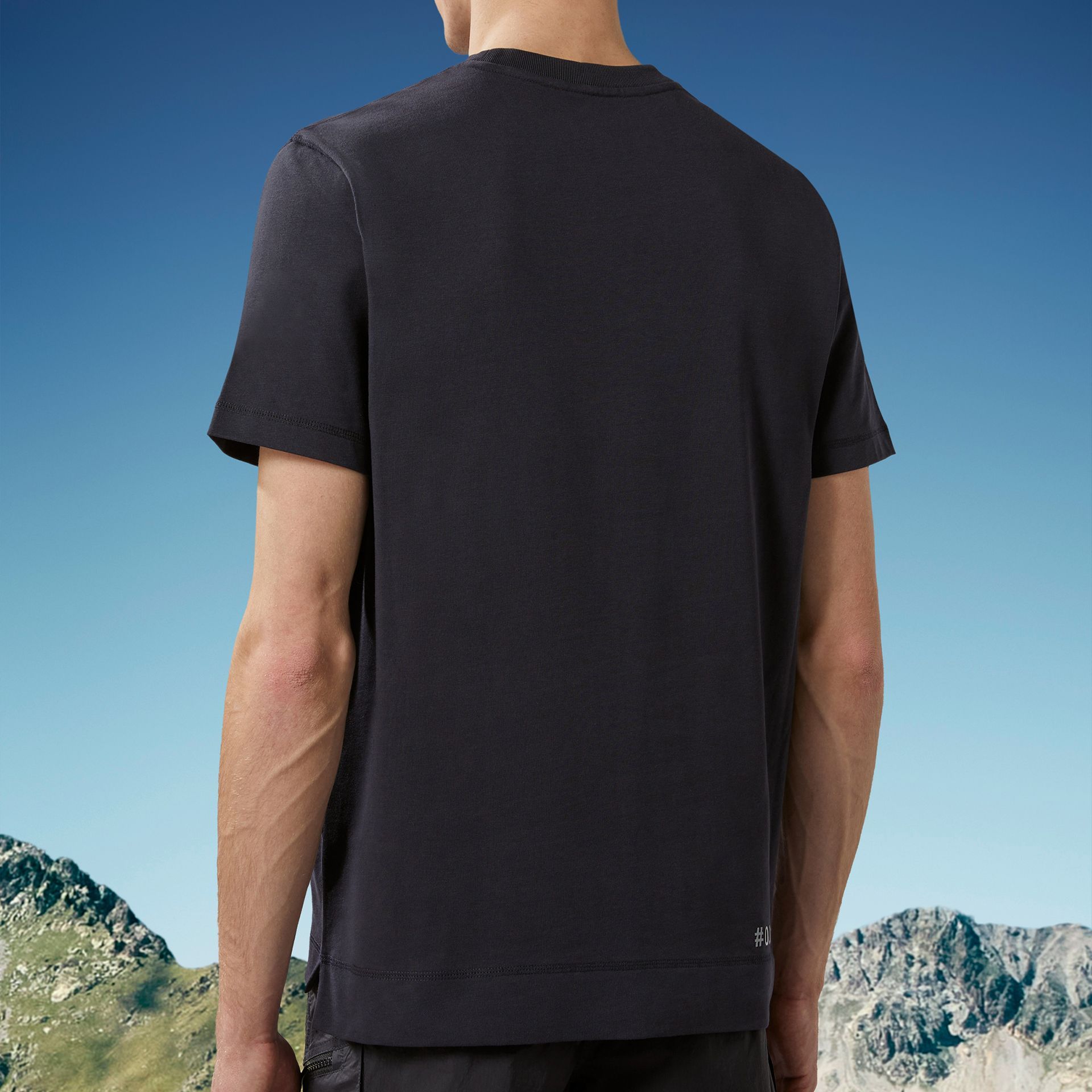 Moncler Grenoble  Crewneck Printed Short Sleeve T-Shirt Navy Blue. J10978C0000283927773 圖 4