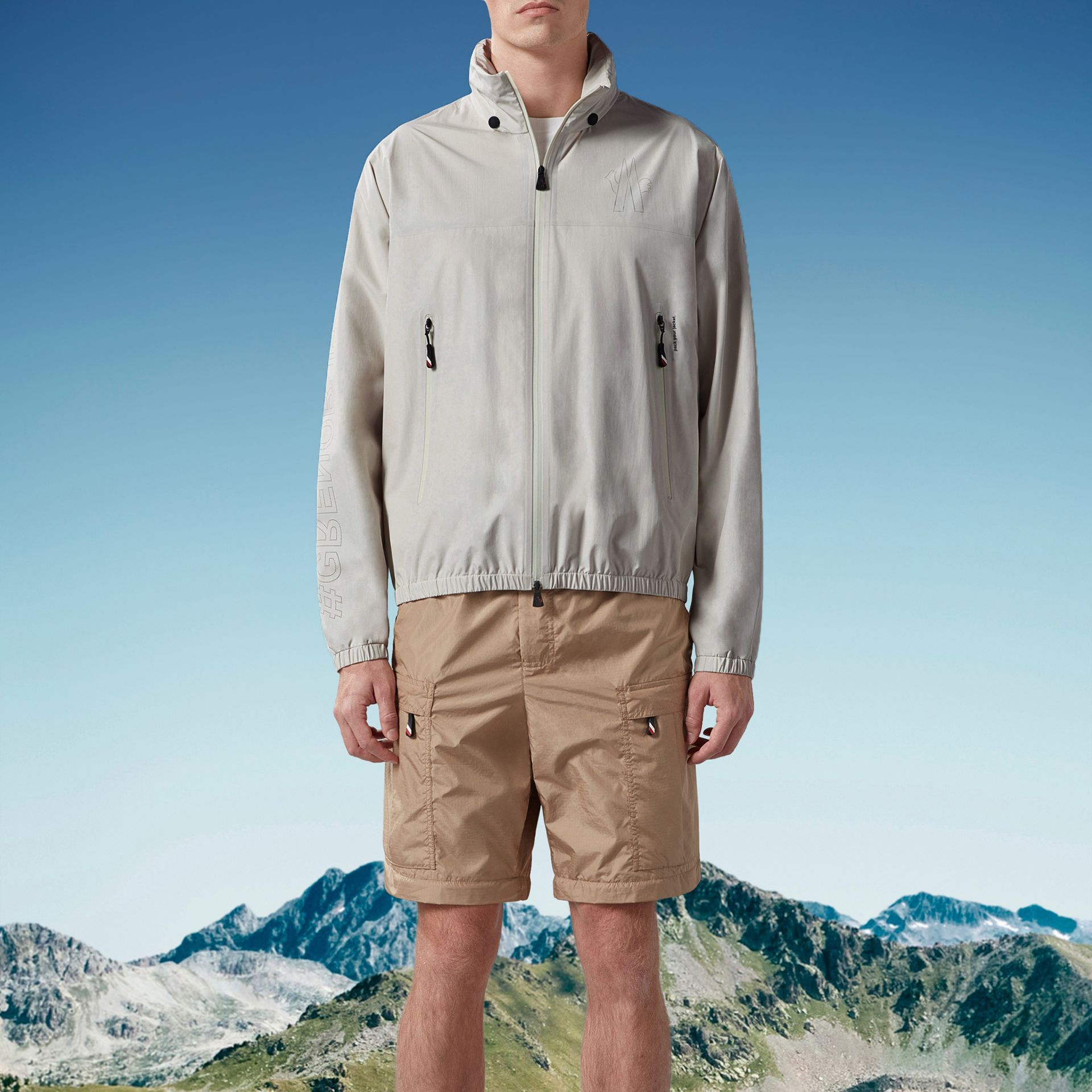 Moncler Grenoble  White Zip Hoodie Jacket with Letter Print Long Sleeves. J10971A00001597C520F 圖 3