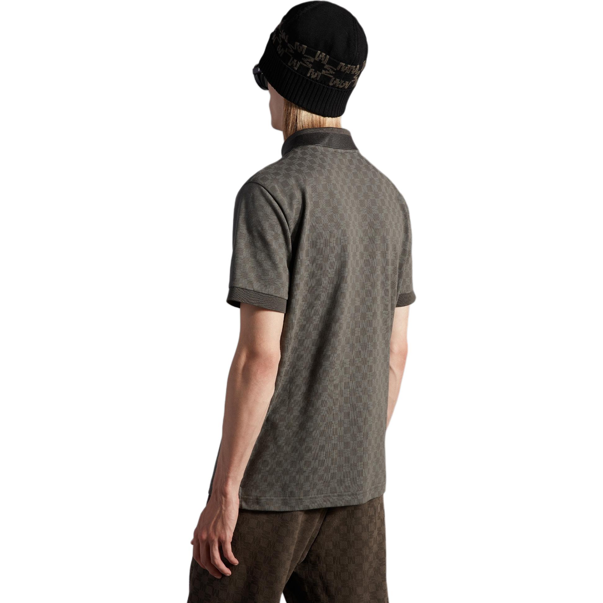 Shop モンクレール グルノーブル FW22 オリーブグリーン ロゴプリント ハーフボタン ポロシャツ H20918A00008899TY828