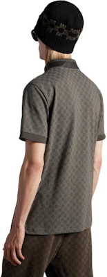 モンクレール グルノーブル FW22 オリーブグリーン ロゴプリント ハーフボタン ポロシャツ H20918A00008899TY828 Shop モンクレール グルノーブル FW22 オリーブグリーン ロゴプリント ハーフボタン ポロシャツ H20918A00008899TY828