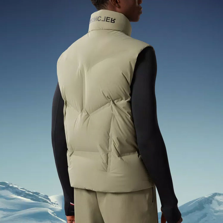 Moncler Grenoble FW23 Lengau  Beige Sleeveless Fitted Zip-Up Vest. I20971A000365399D220 圖 4