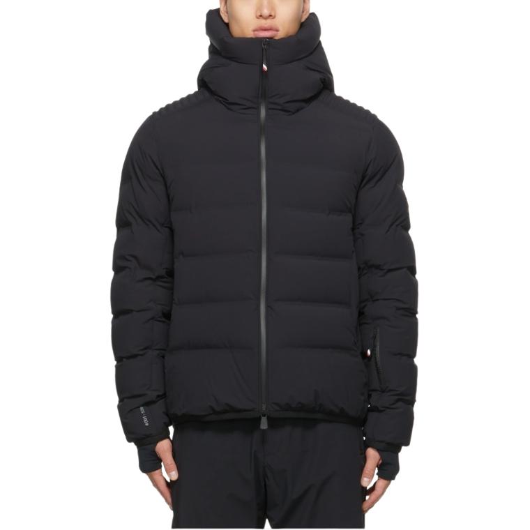 Lookbook Moncler Grenoble Lagorai Jaket Hitam Pendek Hoodie Zipper H20971A000095399D999