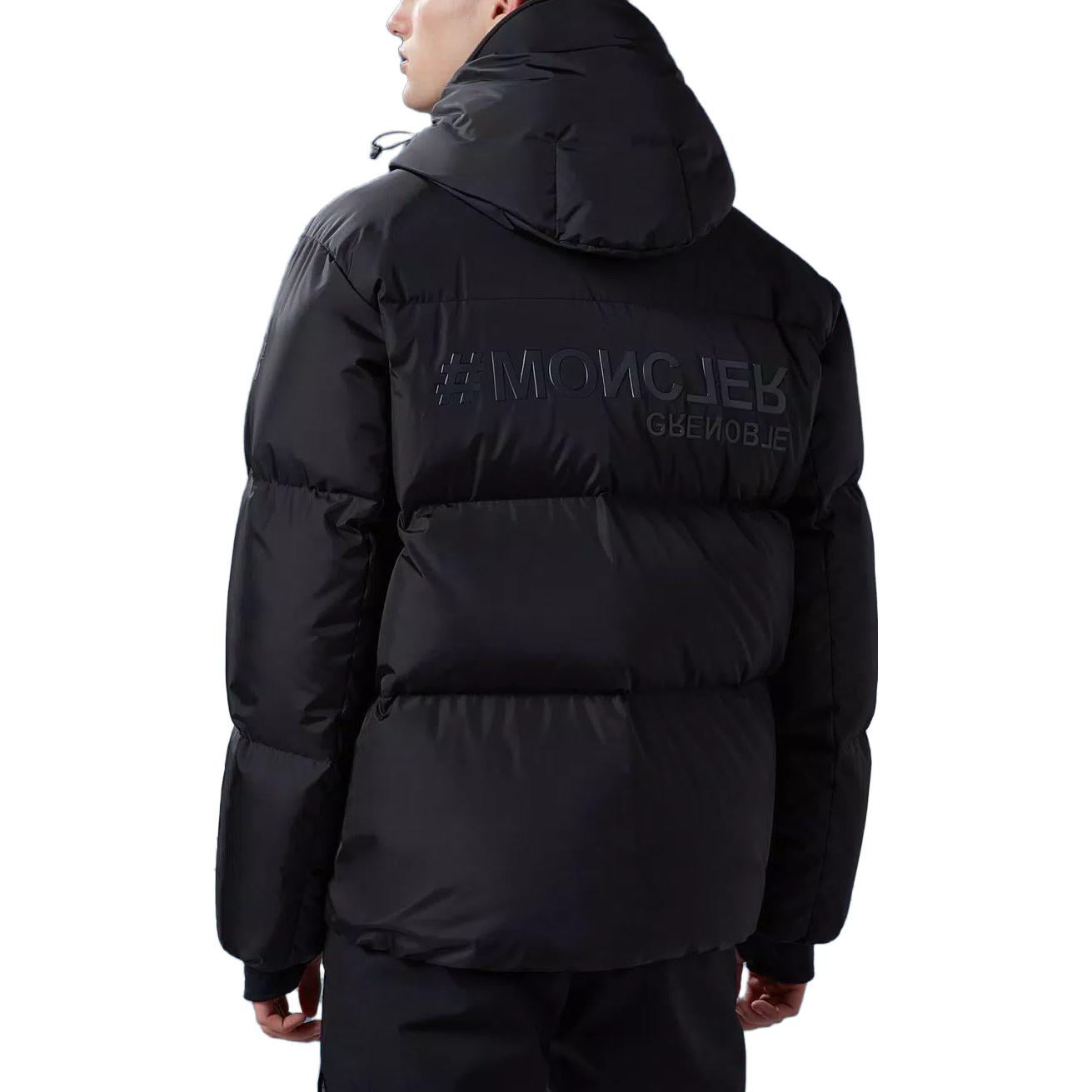 Shop Chaqueta Moncler Grenoble Mazod Negra con Estampado de Letras y Capucha. I20971A000465399EP99