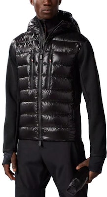 Moncler Grenoble SS23 黑色羽絨外套 棉質袖口 大口袋設計 I20979B00008C9043999 Purchase Moncler Grenoble SS23 黑色羽絨外套 棉質袖口 大口袋設計 I20979B00008C9043999