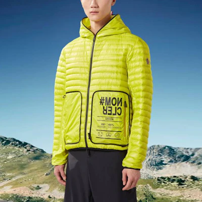 Moncler Grenoble SS23 Ardon 黃色徽標羽絨外套 I10971A00006595B1116 Purchase Moncler Grenoble SS23 Ardon 黃色徽標羽絨外套 I10971A00006595B1116