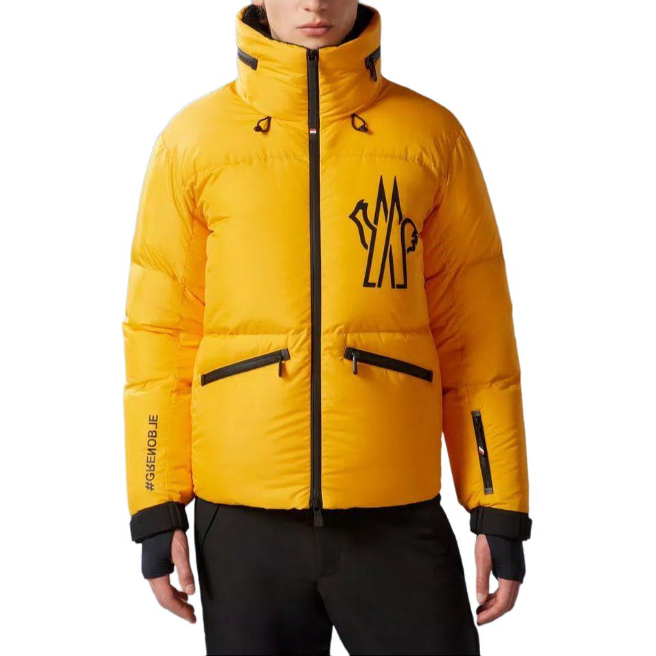 Shop 몽클레르 그레노블 베르동 옐로우 로고 프린트 남성 다운 집업 재킷 I20971A000235399E127