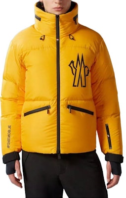 Moncler Grenoble Verdons Jaket Lelaki Kuning Logo Cetak Zip-Up Down I20971A000235399E127 Shop Moncler Grenoble Verdons Jaket Lelaki Kuning Logo Cetak Zip-Up Down I20971A000235399E127