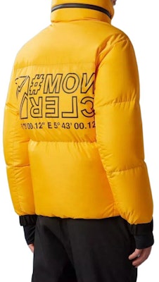 Moncler Grenoble Verdons Jaket Lelaki Kuning Logo Cetak Zip-Up Down I20971A000235399E127 Purchase Moncler Grenoble Verdons Jaket Lelaki Kuning Logo Cetak Zip-Up Down I20971A000235399E127