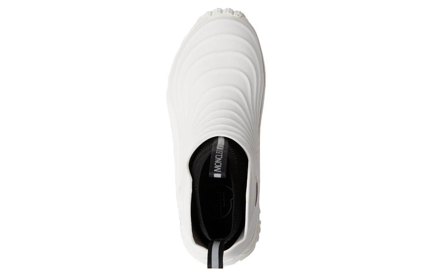 Shop Moncler 高帮厚底运动鞋 '白色' I109F4G00010M3351P09