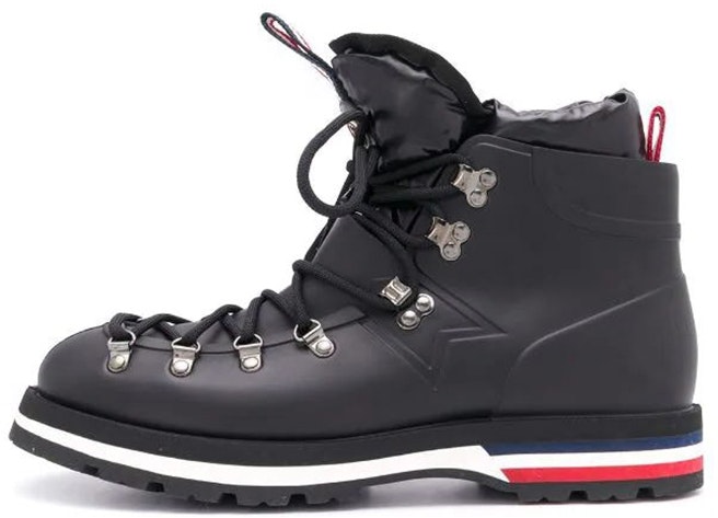 moncler-hiking-short-boot-black-leather-g209-a4-g5000002-sgw