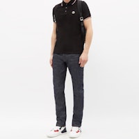 Moncler Polo Negro con Logo de Rayas Tejidas 0918A7030084556999 Shop Moncler Polo Negro con Logo de Rayas Tejidas 0918A7030084556999