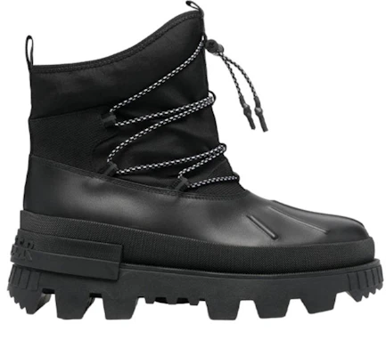 Moncler Sepatu Boot Bertali 'Hitam' H209A4F00010M1907999 Order Moncler Sepatu Boot Bertali 'Hitam' H209A4F00010M1907999