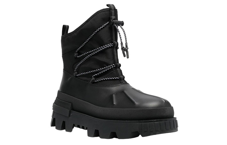 Lookbook Moncler Sepatu Boot Bertali 'Hitam' H209A4F00010M1907999