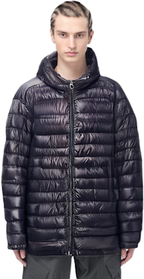 Moncler Lauros Jaket Hitam Puff Logo Unisex I10911A00020595ZJ999 Purchase Moncler Lauros Jaket Hitam Puff Logo Unisex I10911A00020595ZJ999