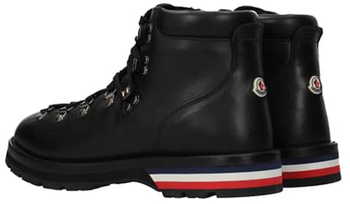 Sepatu Hiking Kulit Outdoor Moncler 'Black Badge' 4G7000002SGR998 Lookbook Sepatu Hiking Kulit Outdoor Moncler 'Black Badge' 4G7000002SGR998
