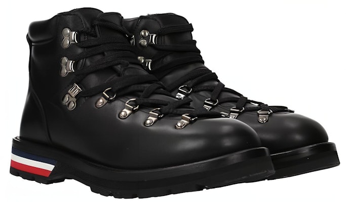 Sepatu Hiking Kulit Outdoor Moncler 'Black Badge' 4G7000002SGR998 Lookbook Sepatu Hiking Kulit Outdoor Moncler 'Black Badge' 4G7000002SGR998