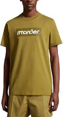 Moncler Logo Kemeja-T Lengan Pendek Hijau. J10918C0005289AJS81O Lookbook Moncler Logo Kemeja-T Lengan Pendek Hijau. J10918C0005289AJS81O