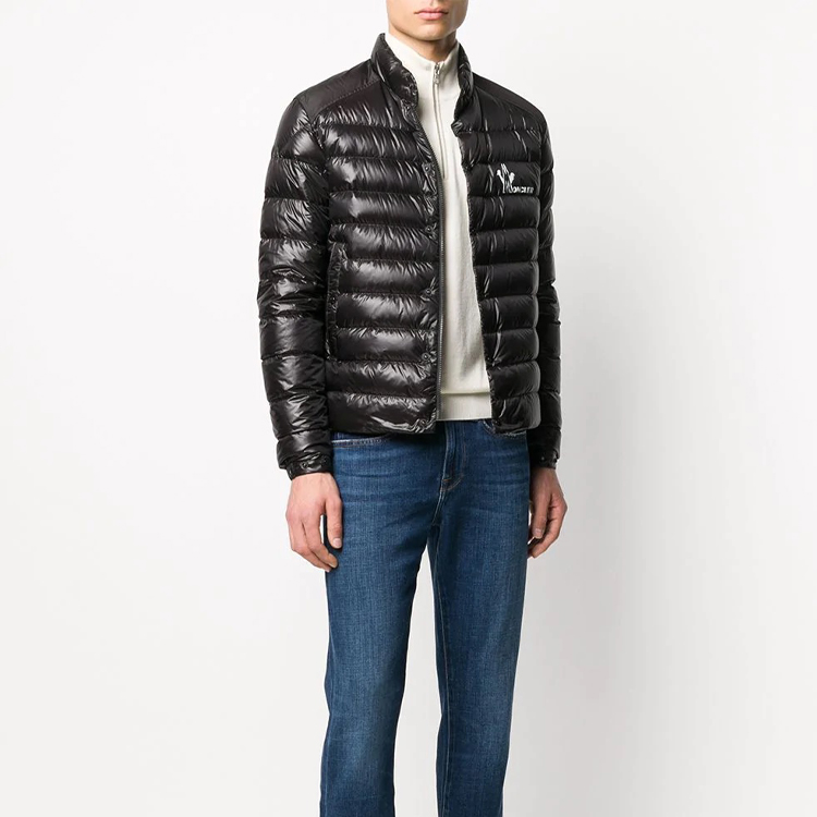 Moncler Logo Fitted Black Down Jacket 0911A1111053029999 圖 5