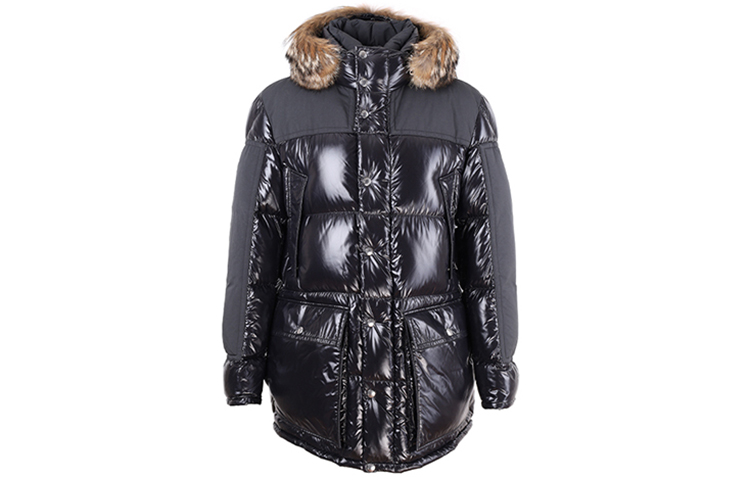 Moncler Logo Functional Down Jacket Black 418232568950999