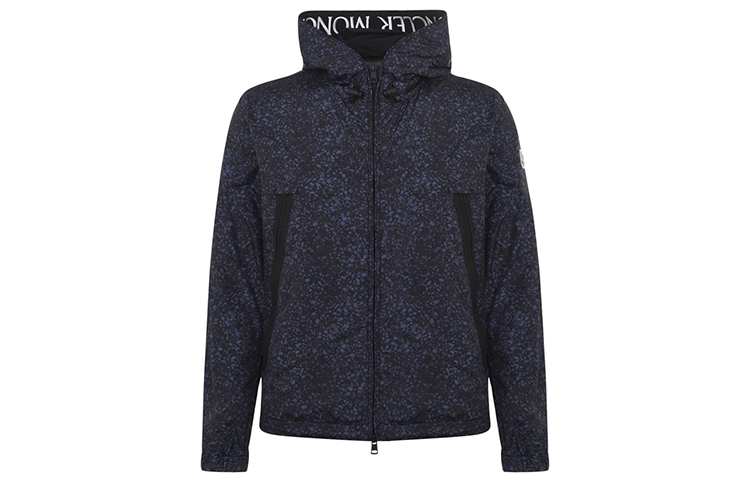 Moncler Logo Hooded Jacket 1B72600539UR770