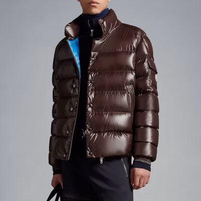 Moncler Lule FW23 Jaket Unisex Coklat Berkilat - Keperluan Musim Ski. I20911A00003595ZJ-258 Lookbook Moncler Lule FW23 Jaket Unisex Coklat Berkilat - Keperluan Musim Ski. I20911A00003595ZJ-258